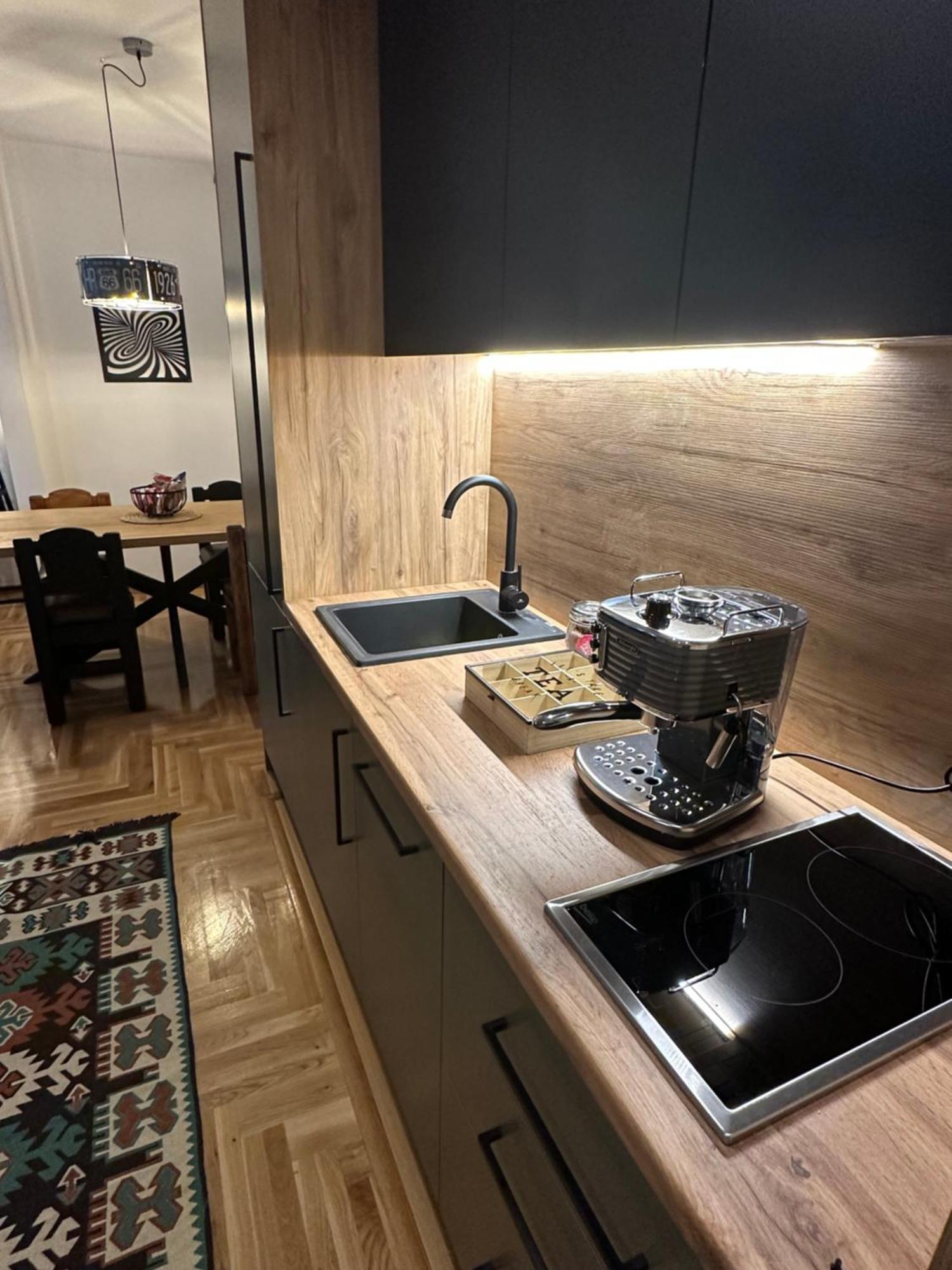 Sanpedro - Industrial Elegance Apartment Sarajevo
